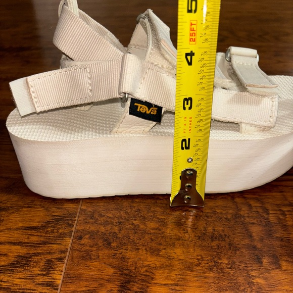 Teva Flatform Mevia Birch Gladiator Cream Strappy Platform Sandals Women’s 6 - Picture 7 of 7